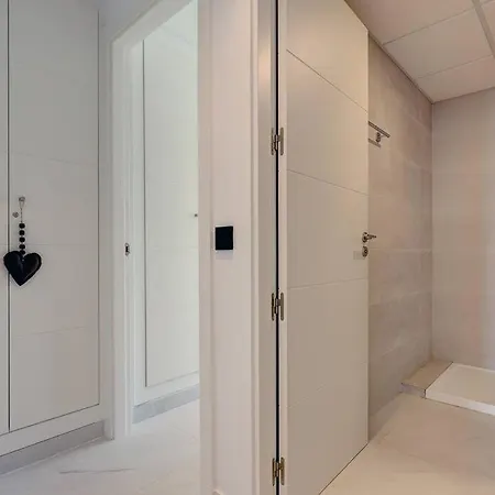 Lejlighed 2 Bedroom Penthouse With Sea View @ Hills *