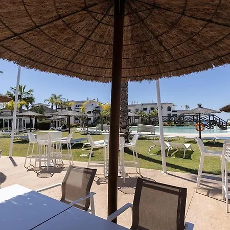 2 Bedroom Penthouse With Sea View @ Hills Lejlighed