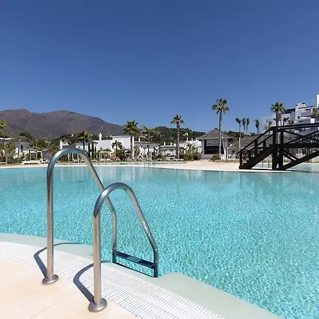 2 Bedroom Penthouse With Sea View @ Hills Lejlighed