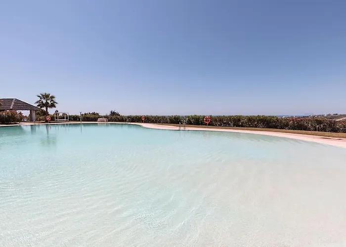 2 Bedroom Penthouse With Sea View @ Hills エステポナ