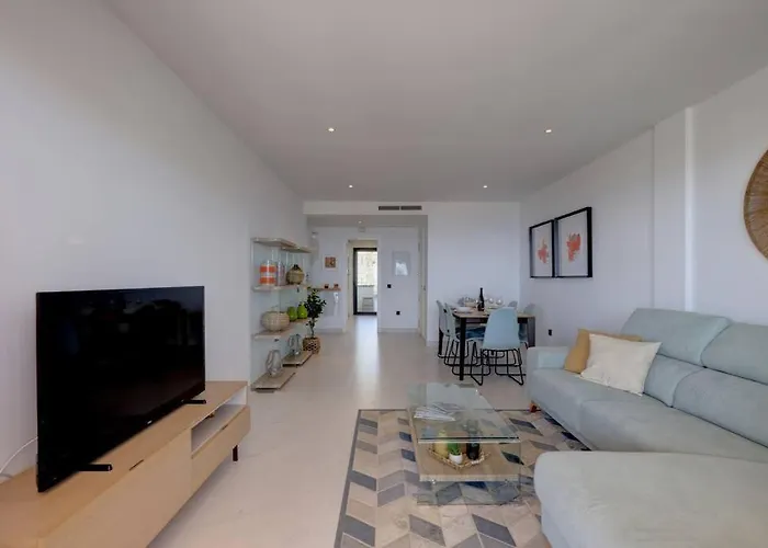 2 Bedroom Penthouse With Sea View @ Hills アパート エステポナ