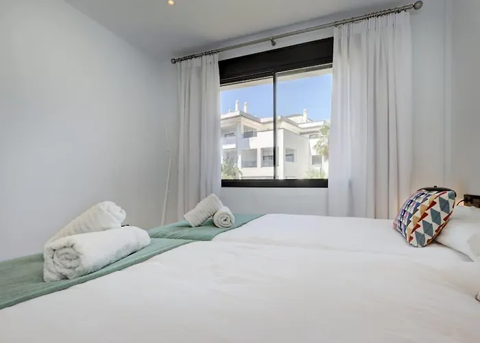 アパート 2 Bedroom Penthouse With Sea View @ Hills エステポナ