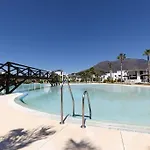 2 Bedroom Penthouse With Sea View @ Hills *