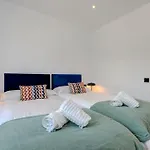 Lägenhet 2 Bedroom Penthouse With Sea View @ Hills