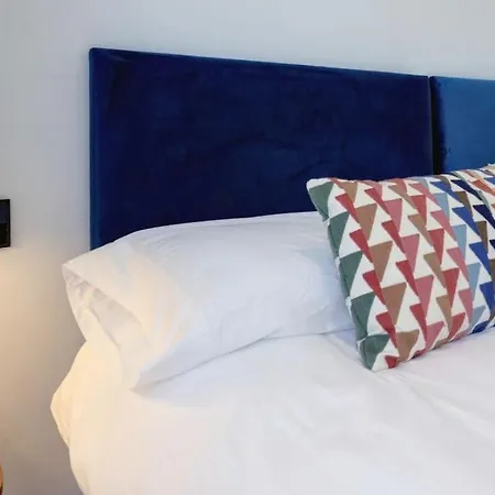 2 Bedroom Penthouse With Sea View @ Hills Apartamento Estepona