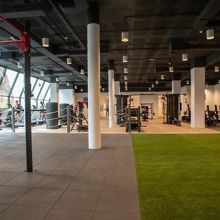 2 Bedroom Penthouse With Sea View @ Hills