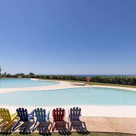 2 Bedroom Penthouse With Sea View @ Hills *