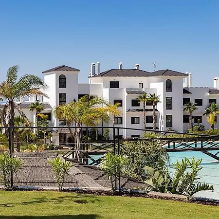 Lägenhet 2 Bedroom Penthouse With Sea View @ Hills Estepona